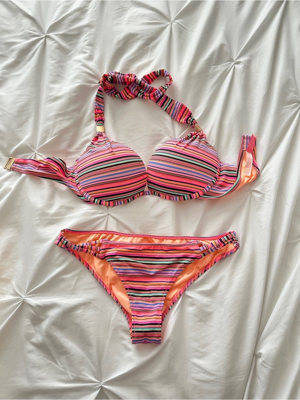 Victoria’s Secret The Hottie Bikini Set 34D/ Small Bottoms